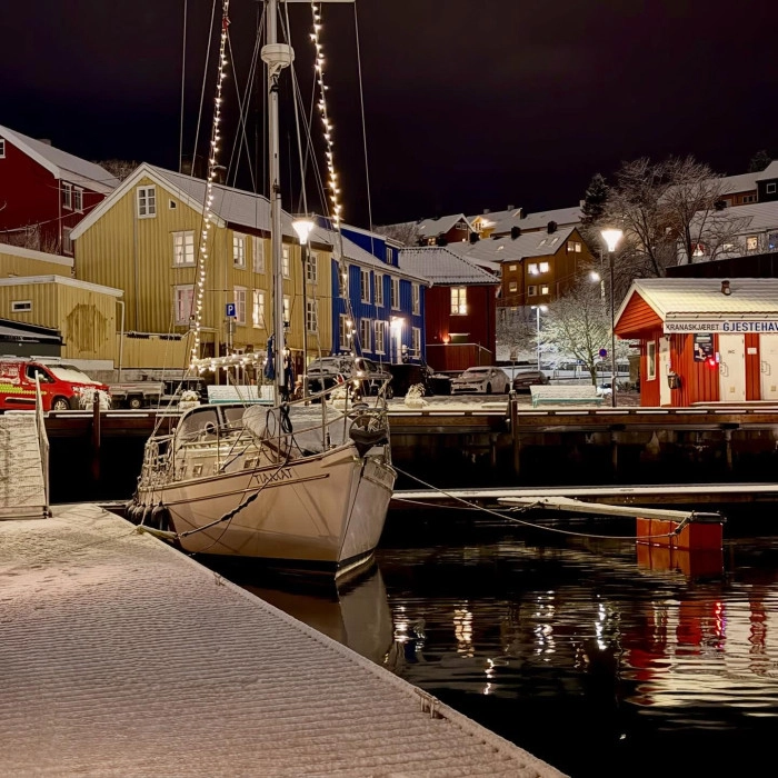 An image of an instagram story.